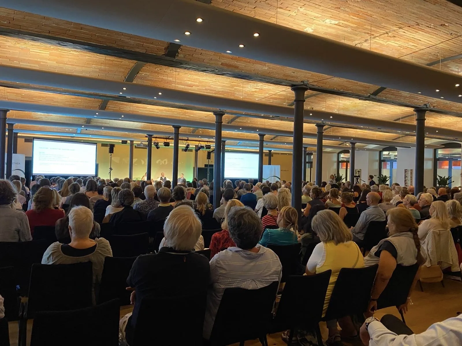 Die Referenten, Künstler und Moderatorinnen